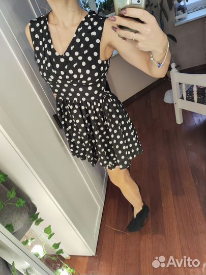 Платье чёрное в горошек S