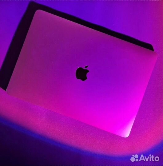 Apple MacBook Air M1 золотой