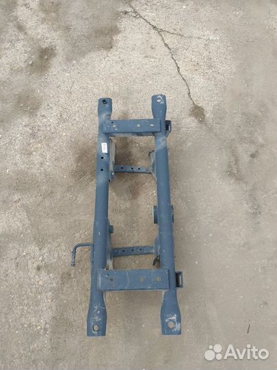 Балка подвески зад Renault duster