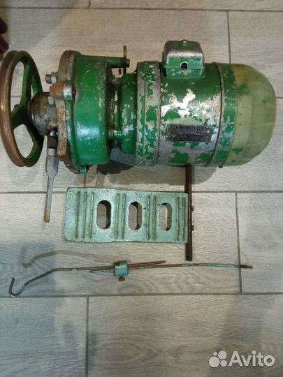 Электродвигатель 220в