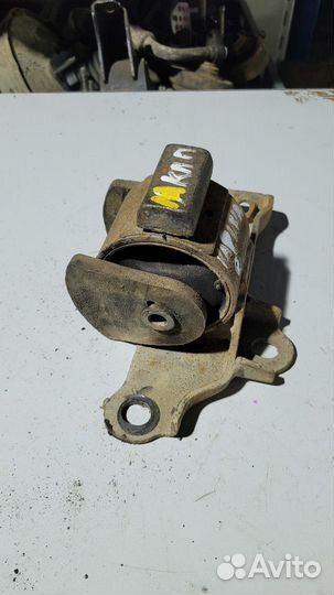 Подушка кпп Toyota Carina E Тойота Карина Е