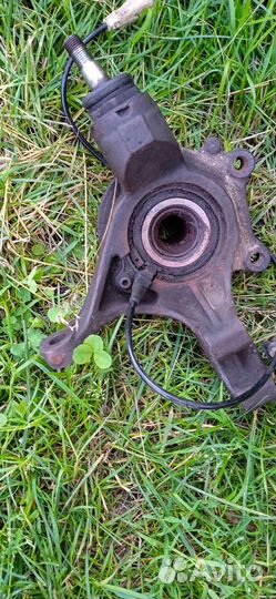 Поворотный кулак Пежо 308