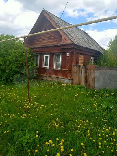 Дом 25 м² на участке 10 сот.