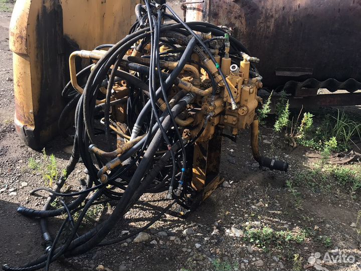 Распределитель cat 320 D