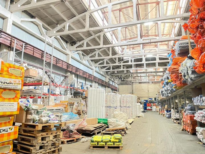Склад, 2100 м²
