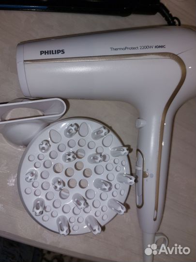 Фен и выпрямитель для волос