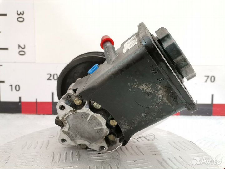 Насос для BMW 5-Series (E60/E61)