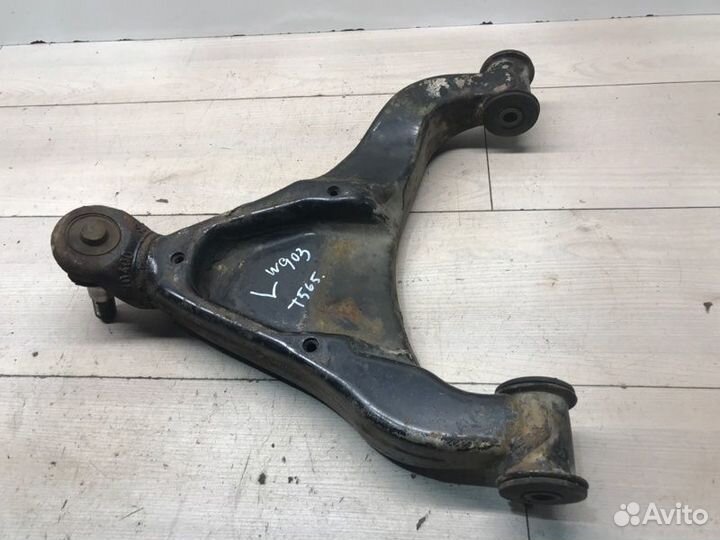 Рычаг подвески передний левый Mercedes Sprinter