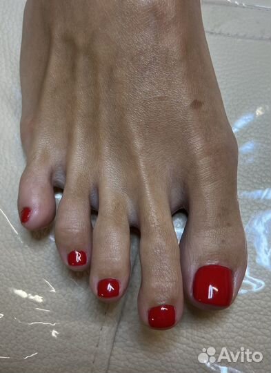 Мастер женского и мужского маникюра