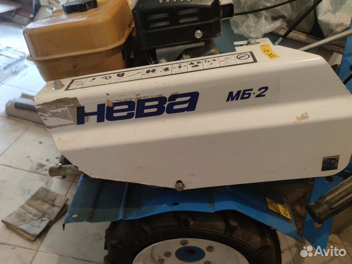 Продаю мотоблок нева мб-2