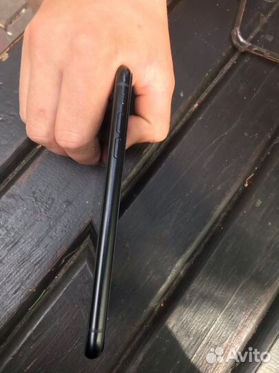 Телефон iPhone хr