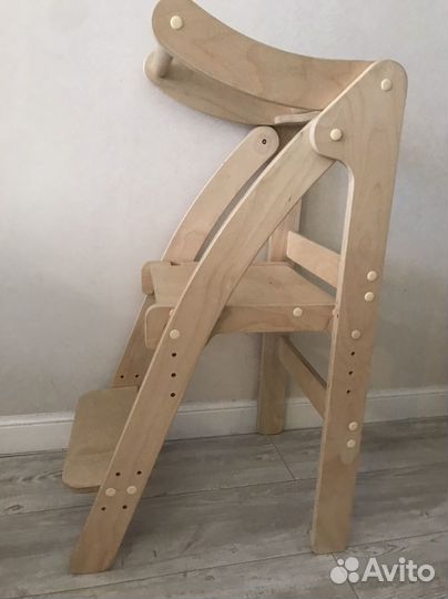 Башня помощника монтессори