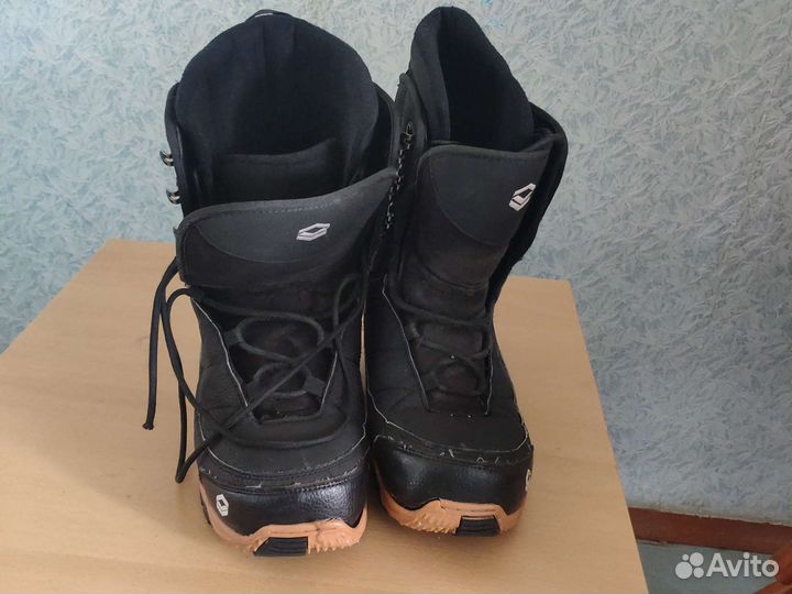 Сноубордические ботинки