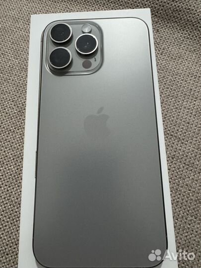 iPhone 15 Pro Max, 256 ГБ