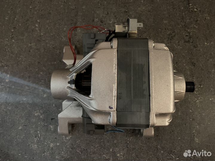 Двигататель стиральной машины Candy 1062