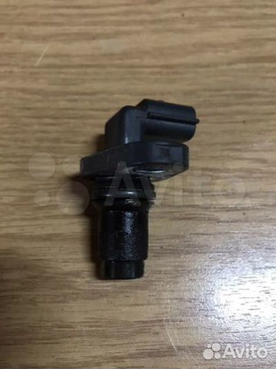 Датчик распредвала Nissan Murano Z51