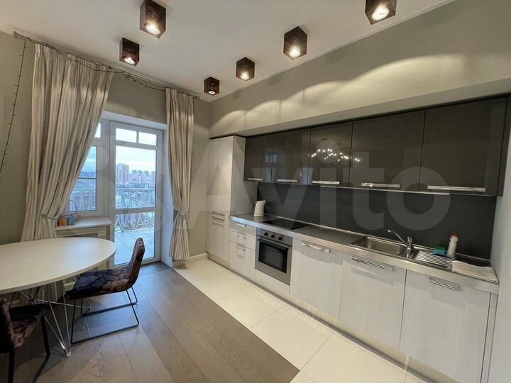 1-к. квартира, 52,4 м², 16/17 эт.