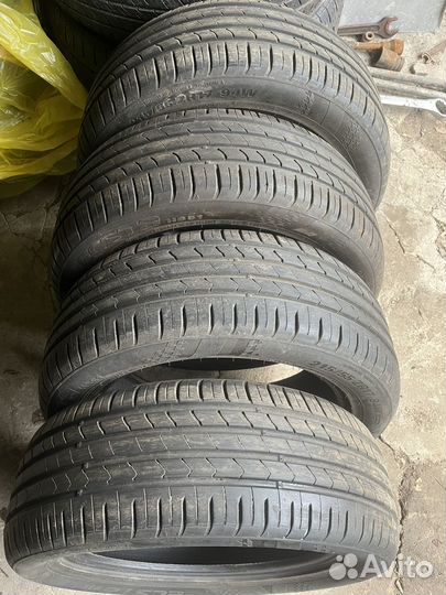 Kumho Ecsta HS51 215/55 R17 94W