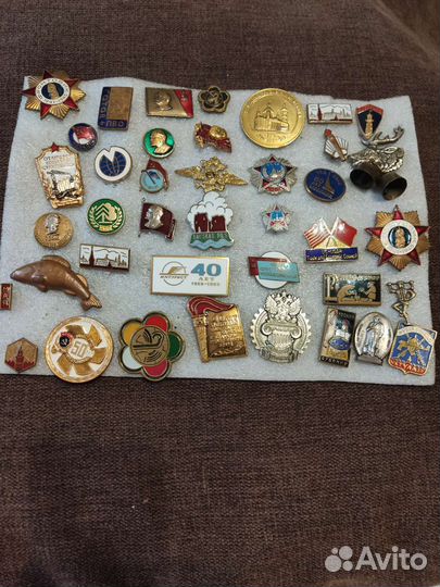 Значки разные тяж. мет