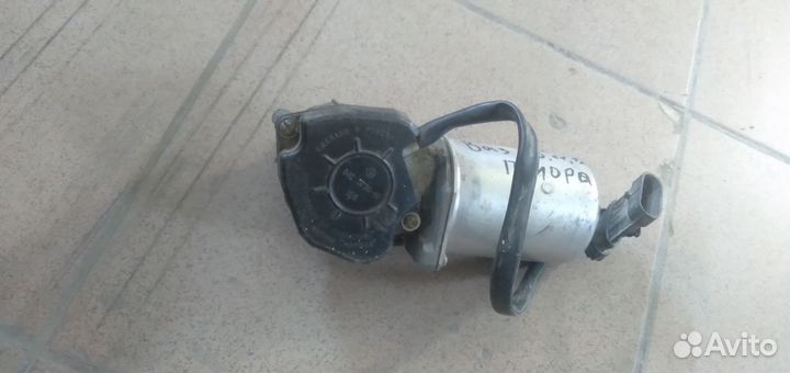 Моторчик стеклоочистителя передний Лада Kalina