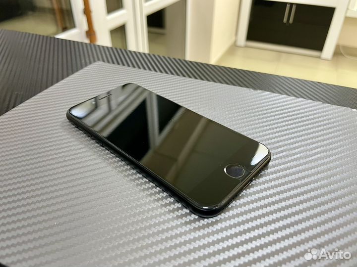 iPhone 7, 128 ГБ