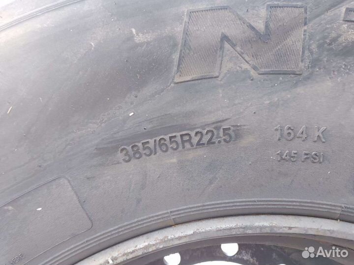 Колесо батон в сборе 385/65R22.5