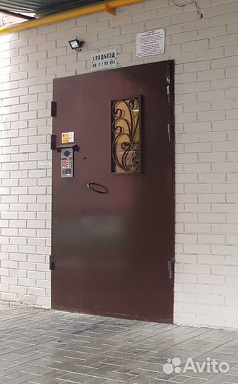 Дверь подъездная металлическая