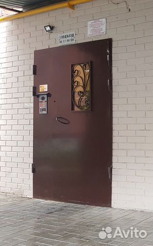Дверь подъездная металлическая