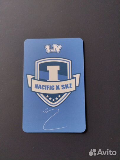 Офф карточка stray kids nacific i.n
