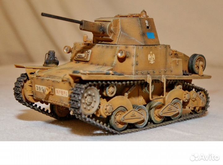 1/35 модели итальянских танков бтт фигуры много