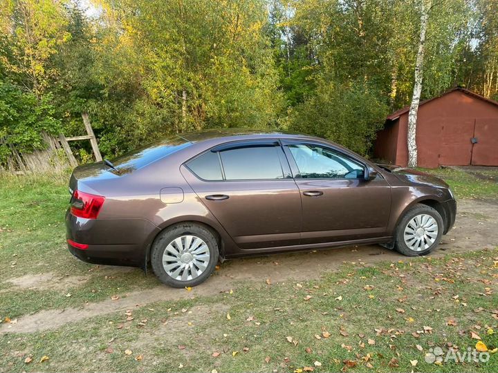 Skoda Octavia 1.2 МТ, 2013, 210 000 км