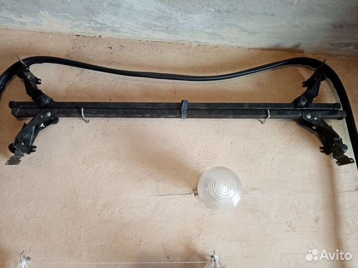 Багажник на крышу