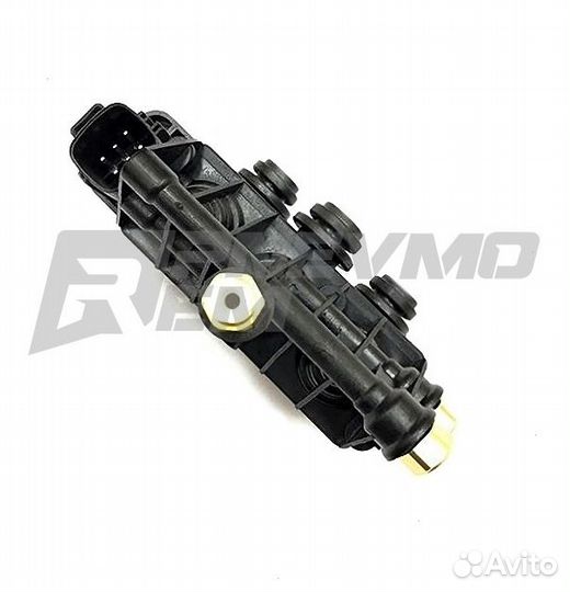 Блок клапанов пневмоподвески Land Rover Discovery