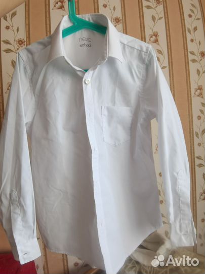 Школьный костюм для мальчика 128+рубашка в подарок