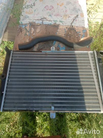 Радиатор новый