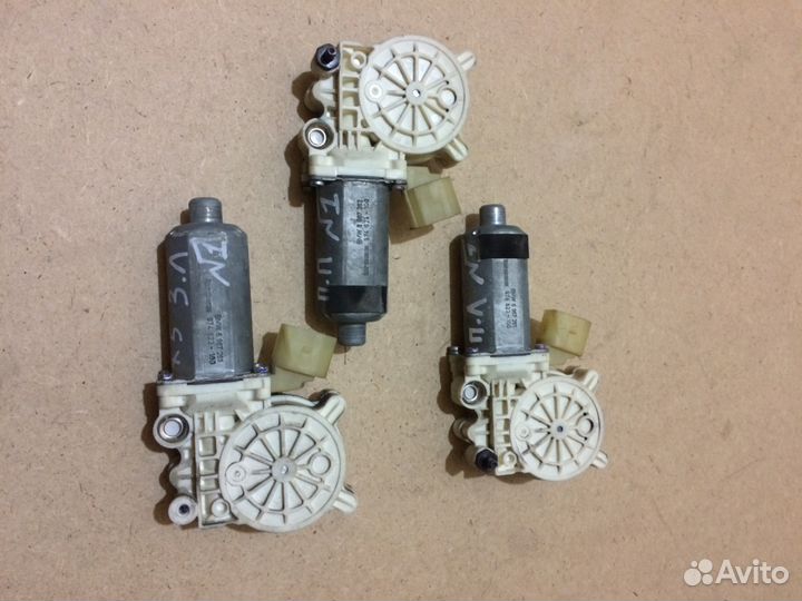 Моторчик стеклоподъемника BMW X5 E70