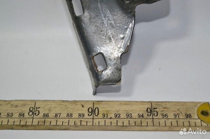 Кронштейн проводки scania R-series (01.04)