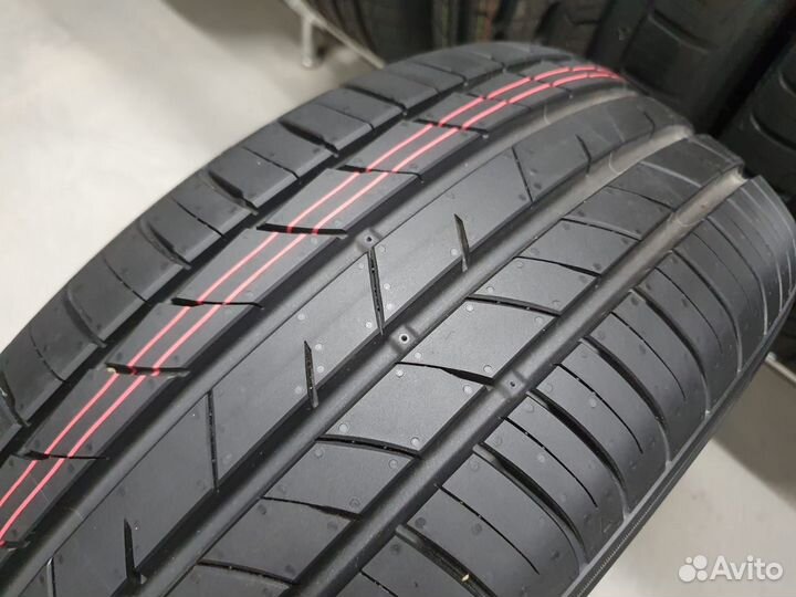 Kumho Ecsta HS52 195/55 R16