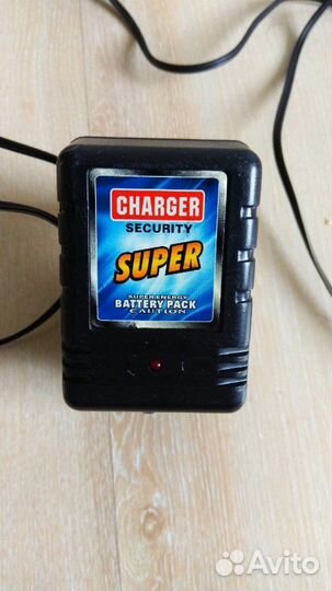 Зарядное устройство