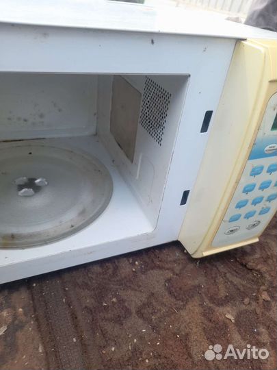 Микроволновая печь Elenberg