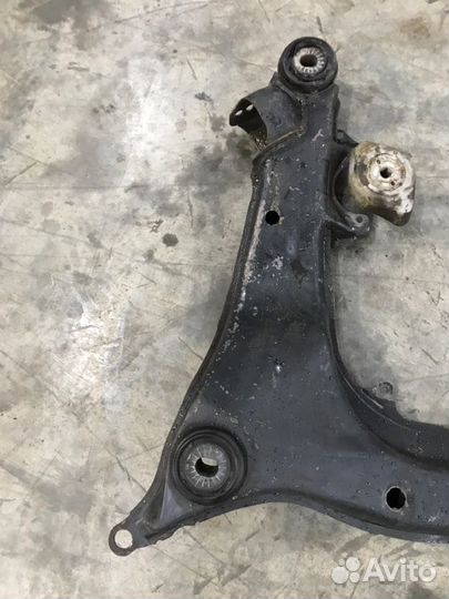 Подрамник передний Volkswagen Passat B5 ADR 1.8