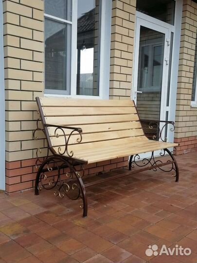 Скамейка кованная уличная