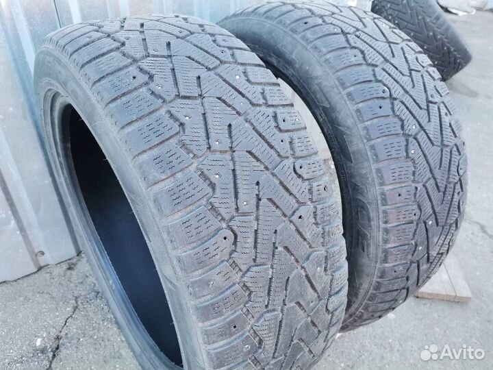 Pirelli Ice Zero 245/45 R19