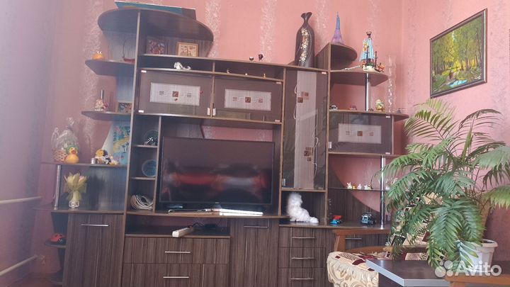 Стенка в гостиную бу