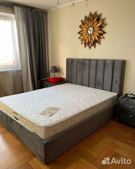 Двухместная мягкая кровать