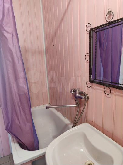 Комната 11 м² в 1-к., 1/5 эт.