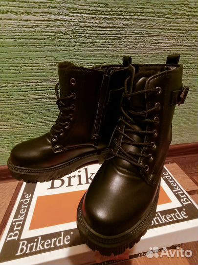 Женские ботинки, сапоги