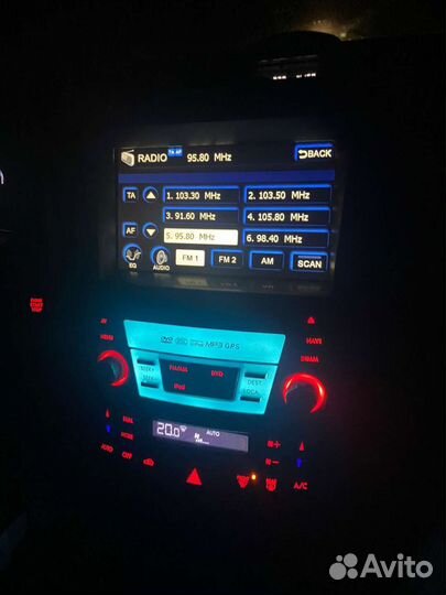 Автомагнитола бу Субару оутбек