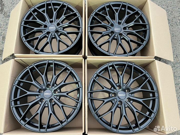 Новый комплект литых дисков r18 на Gelly Coolray