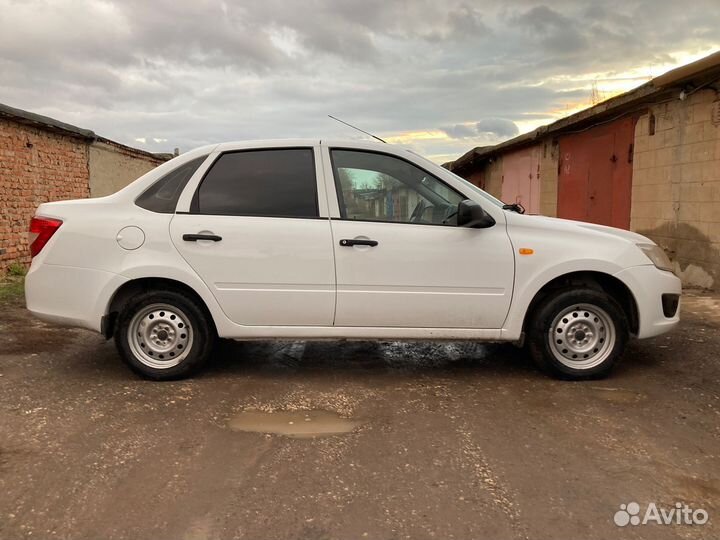 LADA Granta 1.6 МТ, 2014, 108 000 км